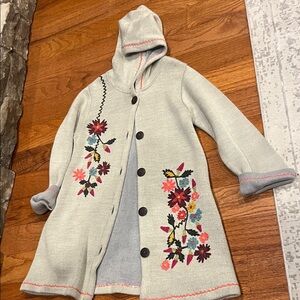 Mimi & Maggie Gray Floral Embroidered Kids Sweater